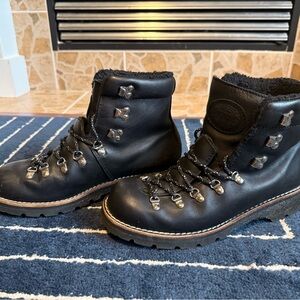 Roots Black Leather Women's Winter Boots